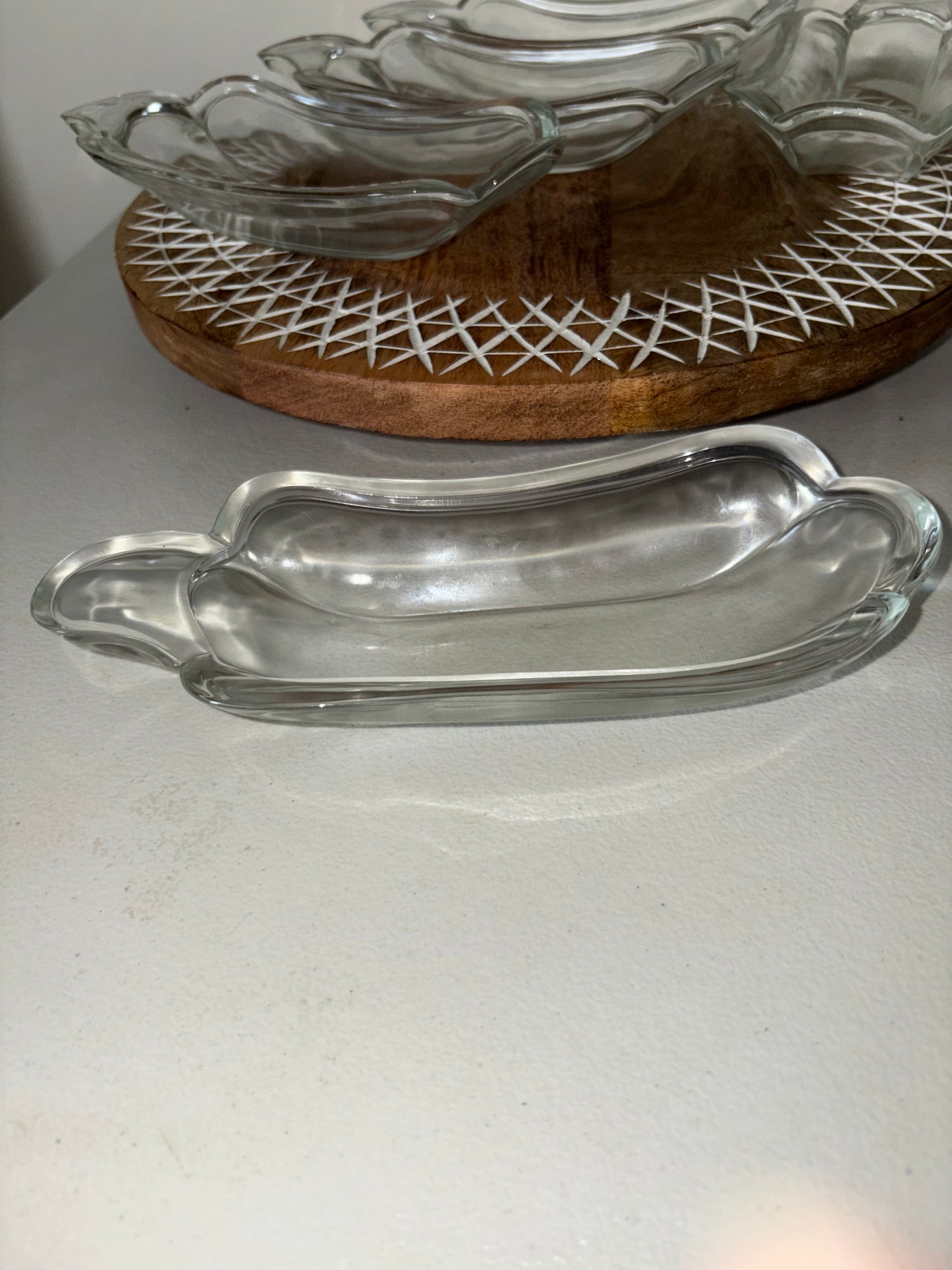 Juego de cinco platos vintage de vidrio grueso transparente con forma de barco banana split