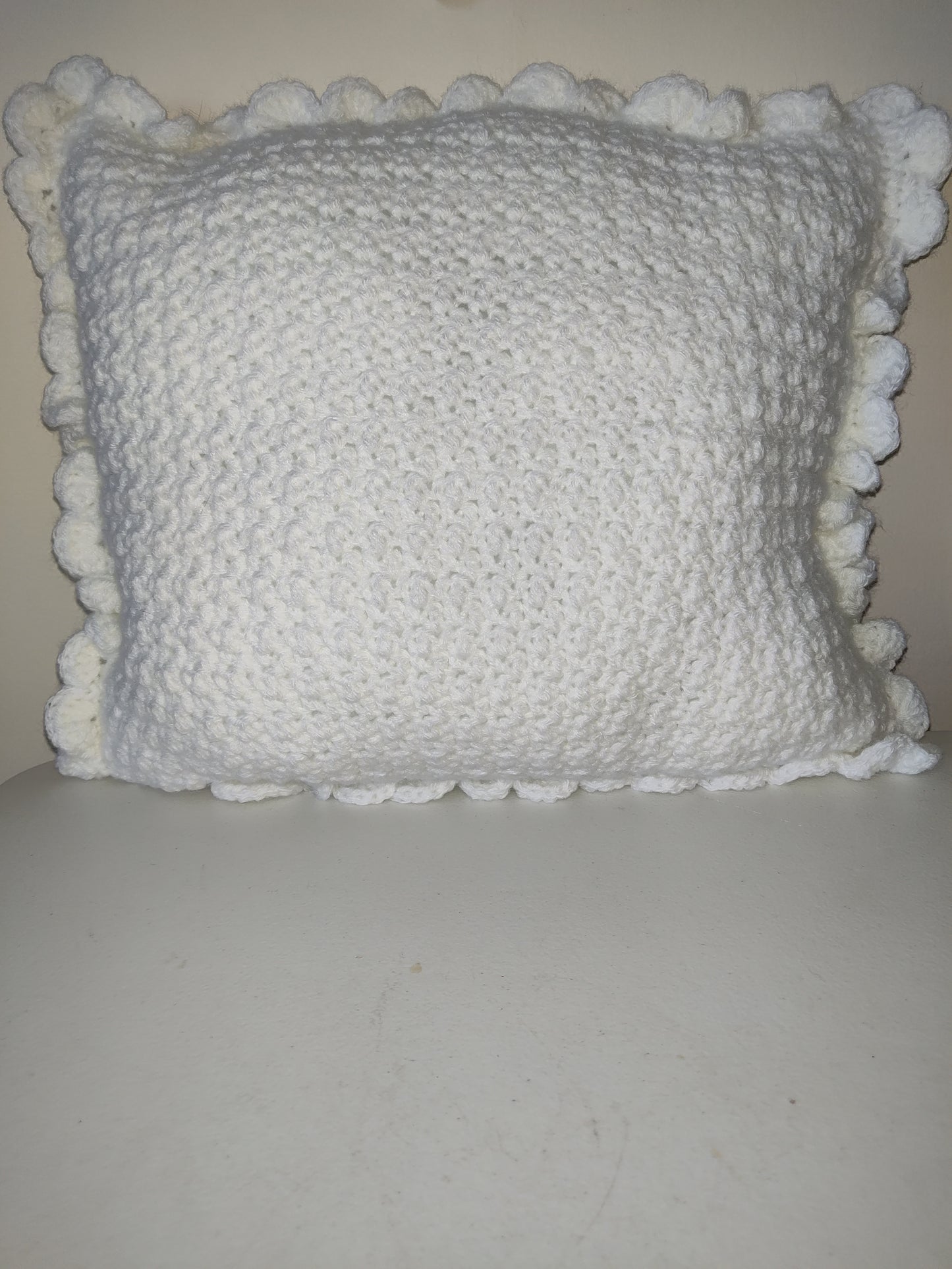 Almohada de crochet a mano