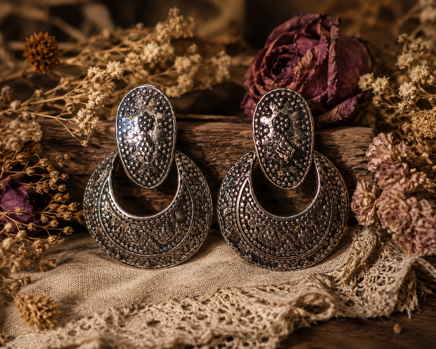 Vintage Silver Tone Dangle Earrings