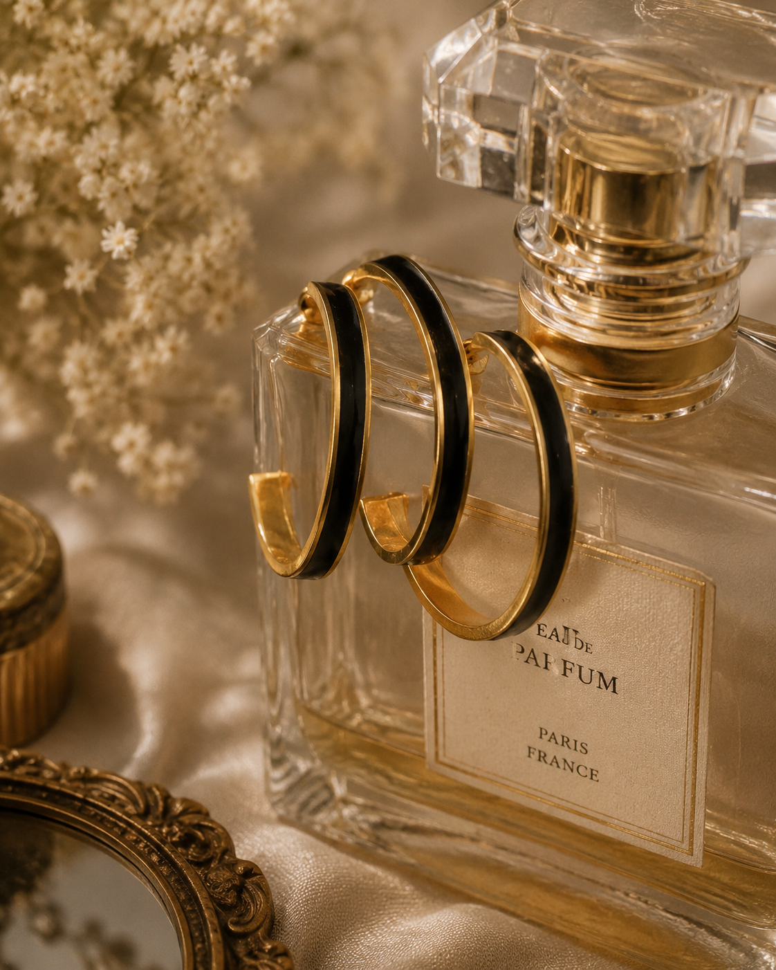 Elegant Vintage Gold Tone hoop Earrings