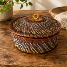 Load image into Gallery viewer, Vintage Pine Needle coiled Basket