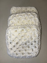 Load image into Gallery viewer, Crochet Granny Squares