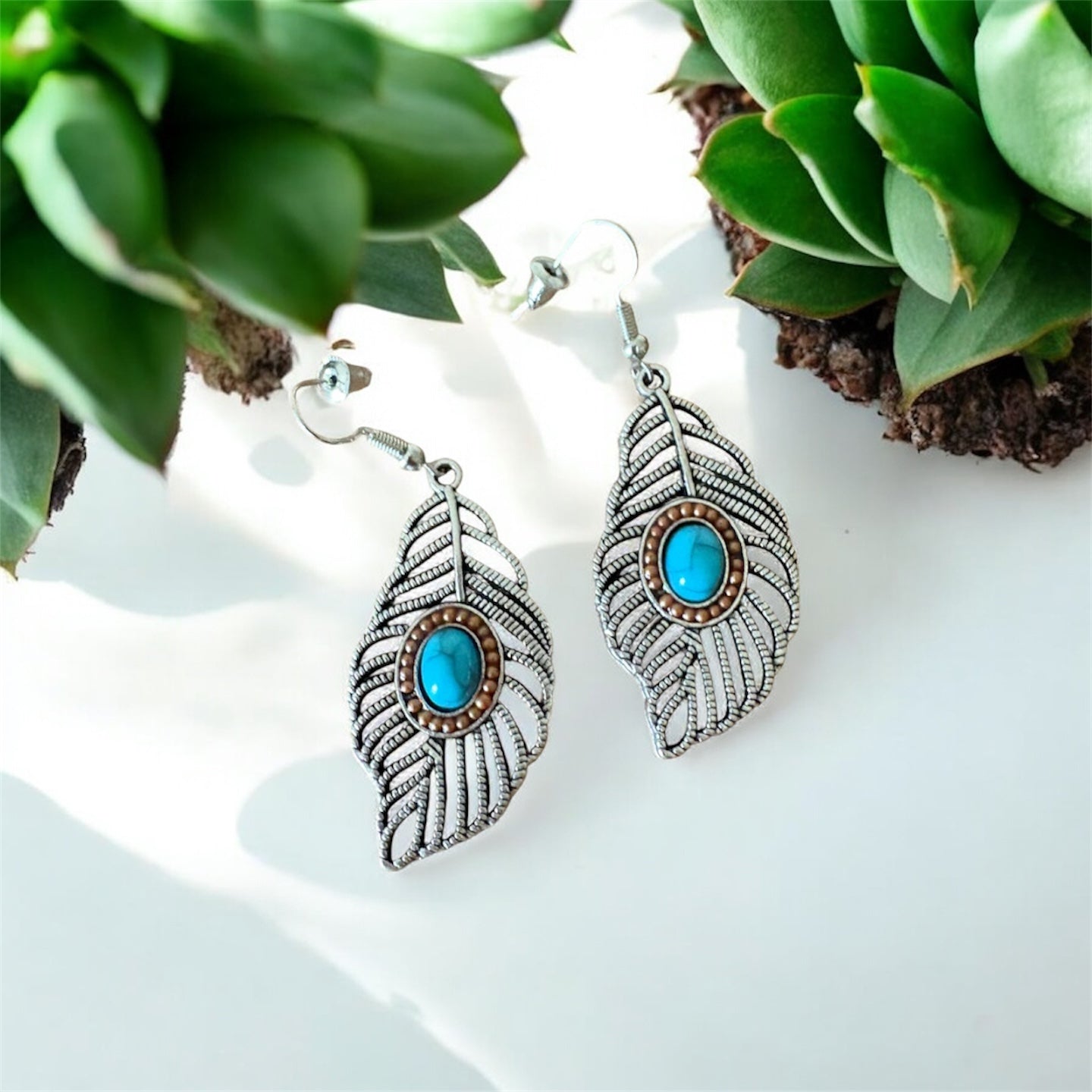 BOHO leaf Style Earrings.NEW