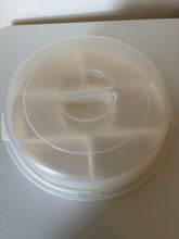 Cargar imagen en el visor de la galería, Rubbermaid Servin Saver - Recipiente redondo con siete compartimentos divididos y tapa almendra