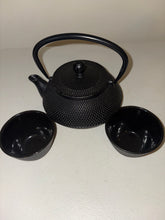 Load image into Gallery viewer, Japanese Cast Iron Hobnail Teapot with Strainer & 2 Tea Cups Set