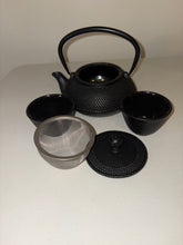 Load image into Gallery viewer, Japanese Cast Iron Hobnail Teapot with Strainer & 2 Tea Cups Set