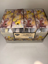 Load image into Gallery viewer, La Vie 4 pack Photo Album Set And Storage Box Holds 400 Photos Acid Free Pages