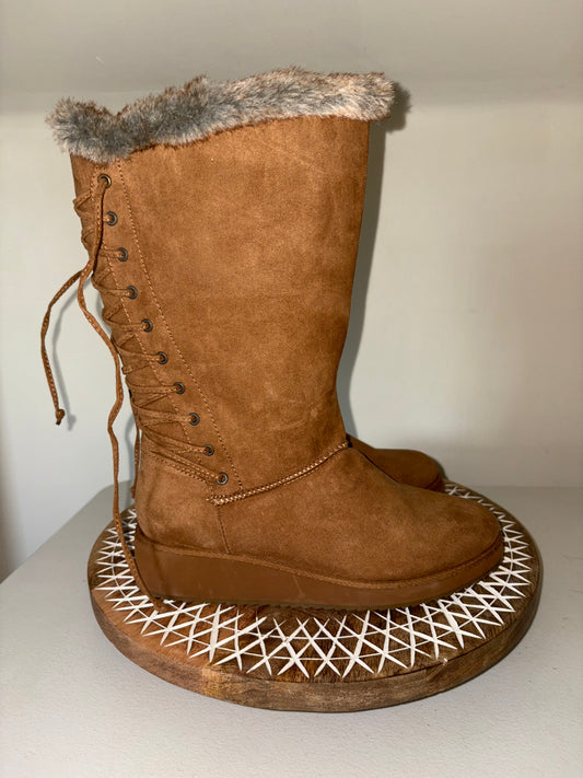 Rampage Womens Ram-Perie Camel Micro Suede Boots Size 7 Lace up Back