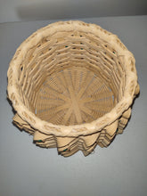 Load image into Gallery viewer, Unique Hand Woven Round Basket
