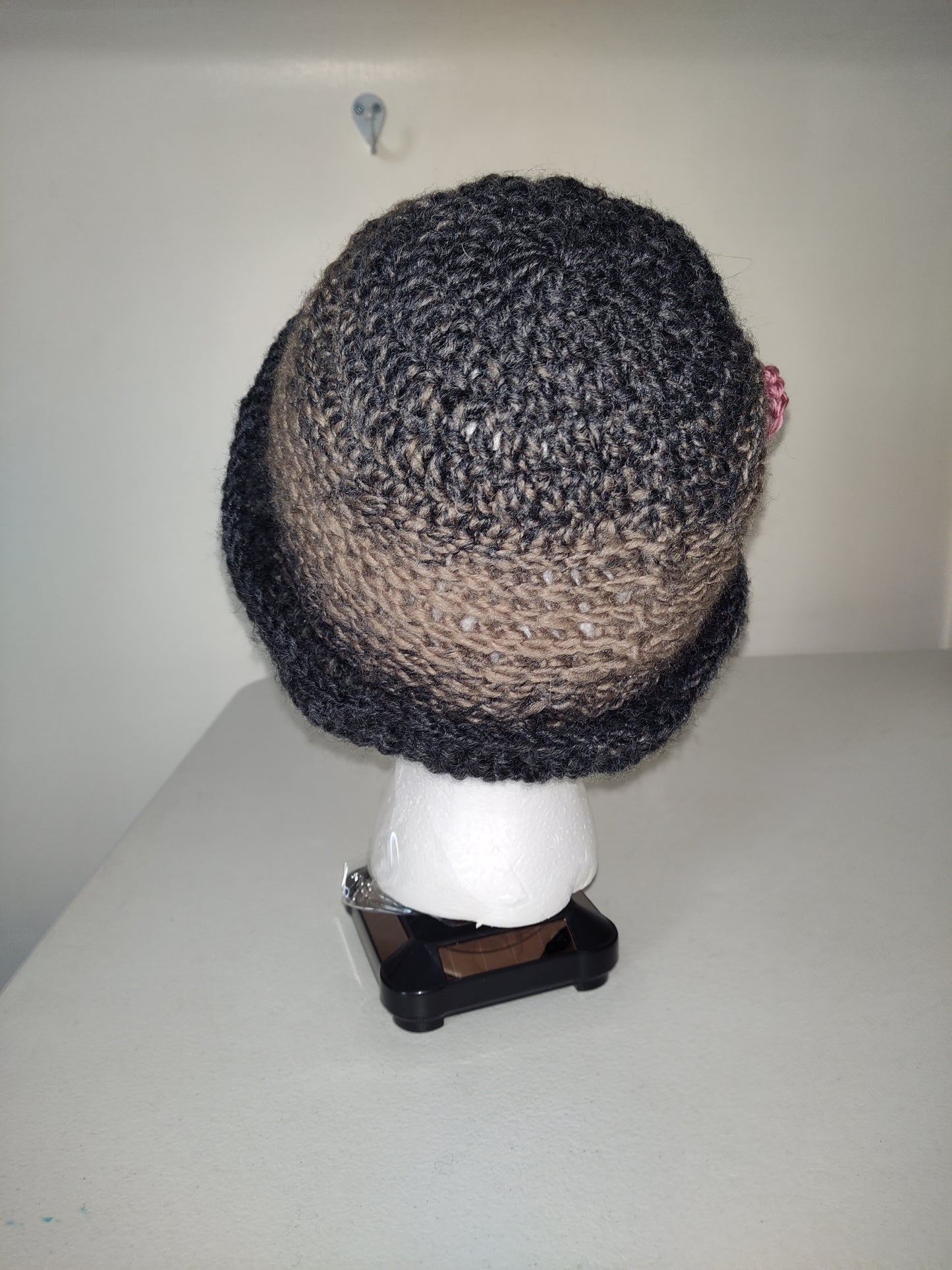 Sombrero de crochet hecho a mano estilo años 30