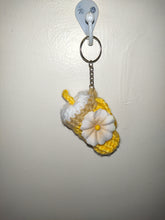 Load image into Gallery viewer, Crochet Travel Cup Keychain
