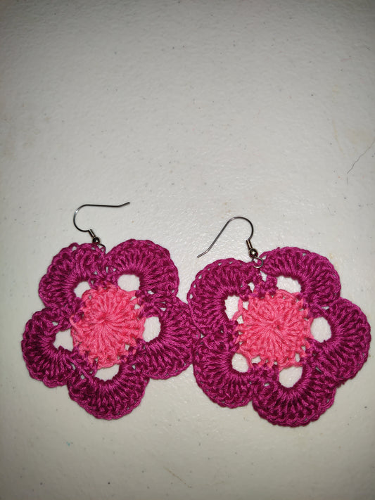 Pendientes florales de crochet
