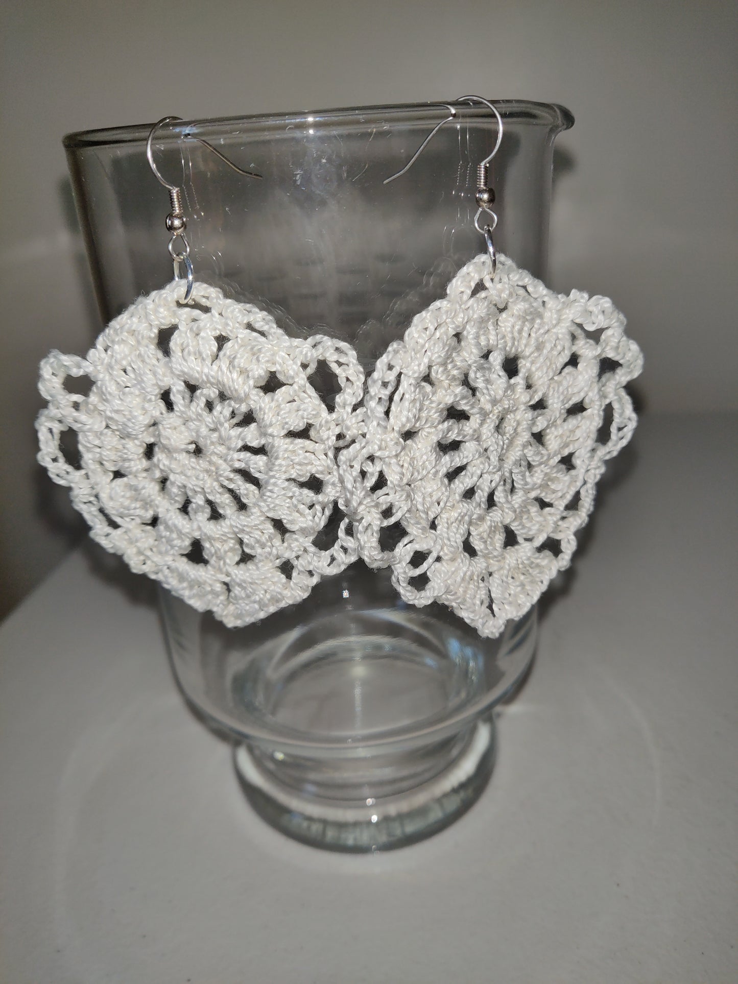 Pendientes de crochet hechos a mano