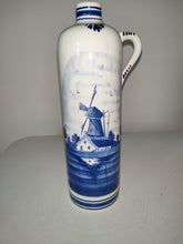 Cargar imagen en el visor de la galería, Delft Blue Decanter Bottle Hand Painted - Holland - Vintage
