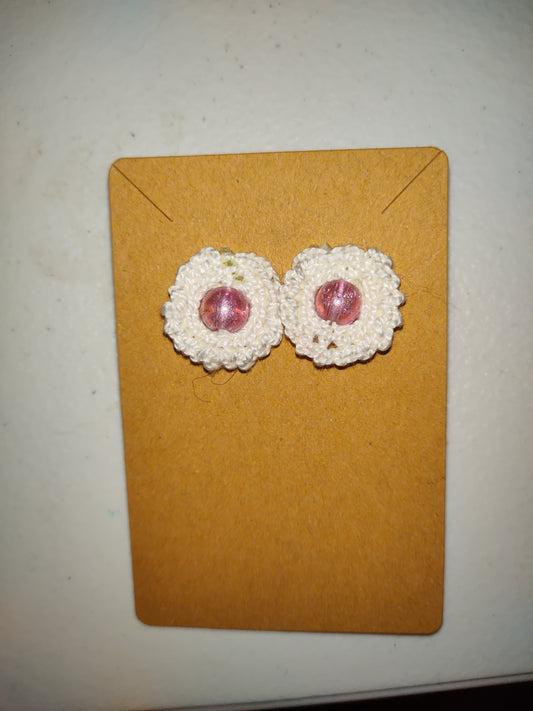 Pendientes de cuentas de crochet hechos a mano