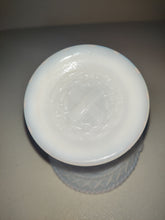 Cargar imagen en el visor de la galería, Westmoreland Milkglass Basket Candy Dish
