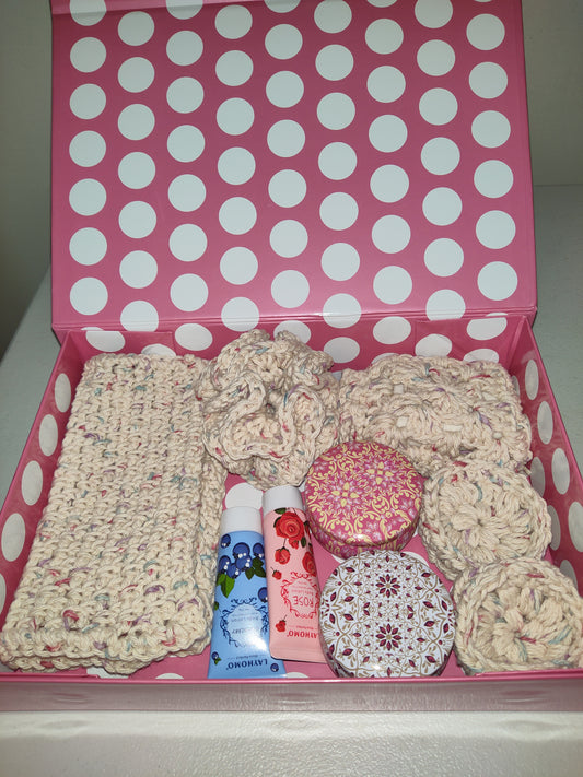 Caja de spa tejida a mano en crochet.