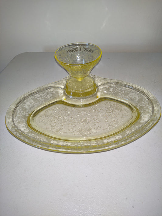 Hazel Atlas FLORENTINE YELLOW  Sherbet Cup With  PLATTER