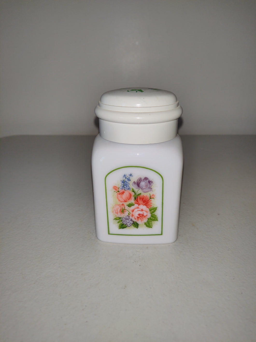 Avon Country Garden  Beauty Dust Milk Glass Bottle