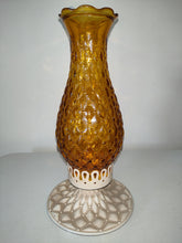 Cargar imagen en el visor de la galería, Rare! Vintage Diamond Quilted Amber Candlestick Holder
