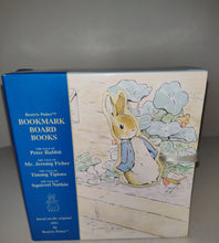 Load image into Gallery viewer, Beatrix Potter Bookmark Board Books Boxed Set The Tale of Peter Rabbit
