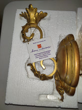 Lade das Bild in den Galerie-Viewer, Vintage Home Interior Wall Sconce. New!!
