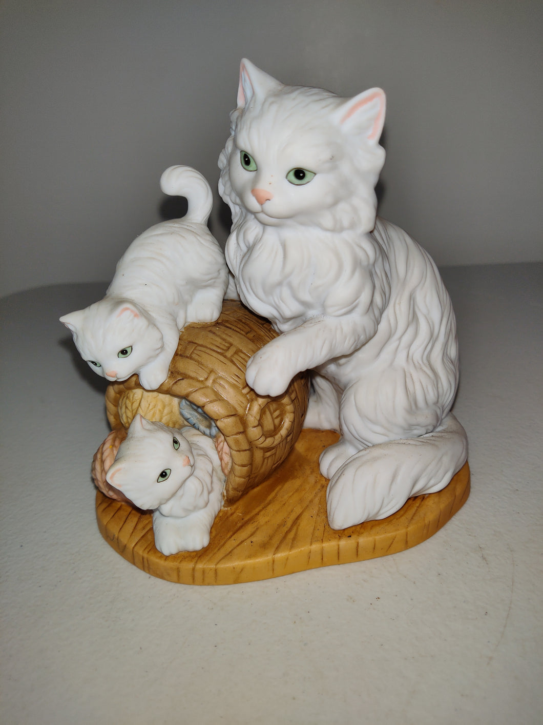 VTG Persian Cats w/ Yarn Figurine Home Interiors & Gifts 14522-98 