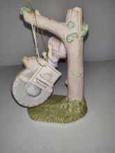 Afbeelding in Gallery-weergave laden, Masterpiece Home Interiors 8985 Grandpas Tree Swing Tire Swing 1998 VTG RARE HTF
