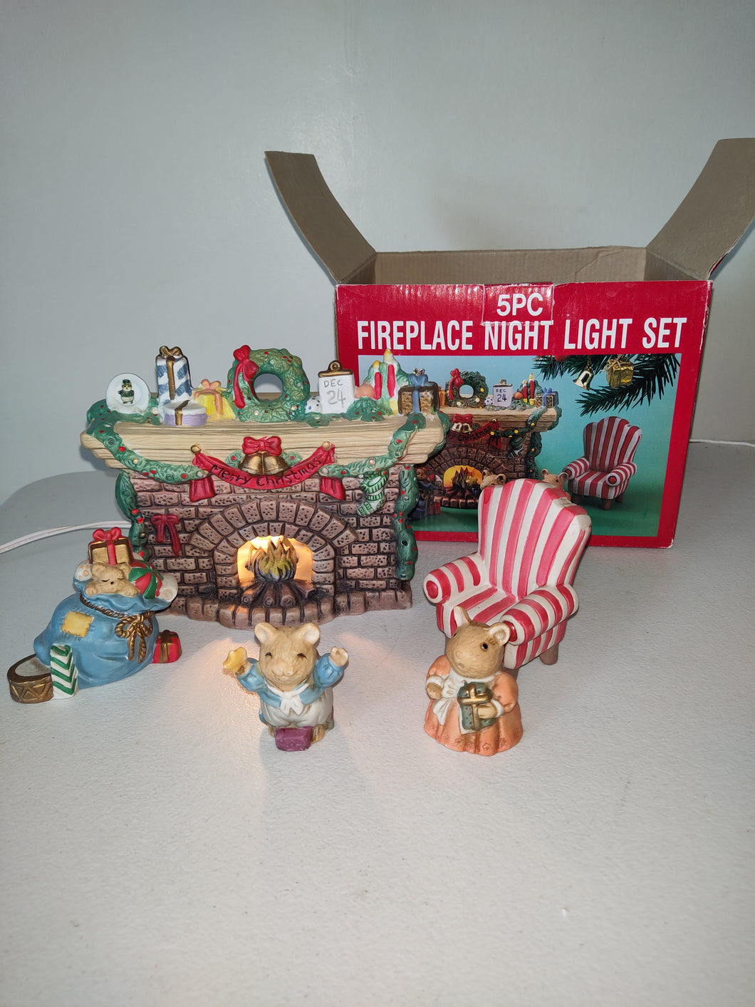 Vintage 5 Piece Fireplace Night Light Set Mice Boy Girl By The Fireplace