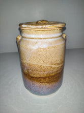 Carica l&#39;immagine nel visualizzatore di Gallery, Vintage Minnesota Wild Rice Stoneware Crock
