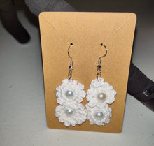 Load image into Gallery viewer, Floral Dangle Earrings
