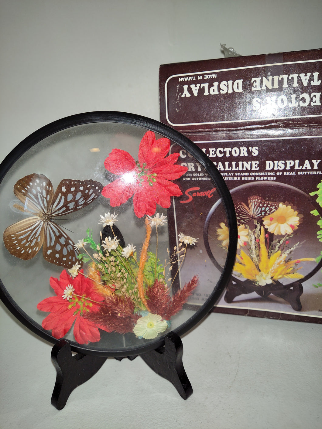 VTG Butterfly Taxidermy With Dried/silk Flowers Under Domed Glass