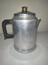 Cargar imagen en el visor de la galería, Vintage 8 Cup Aluminum Coffee Pot ~ Powerless Coffee
