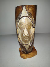 Cargar imagen en el visor de la galería, Vintage Bovine Horn Vase - African Art
