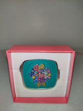 Ladda upp bild till gallerivisning, NIB Vintage JC Penny Floral Compact
