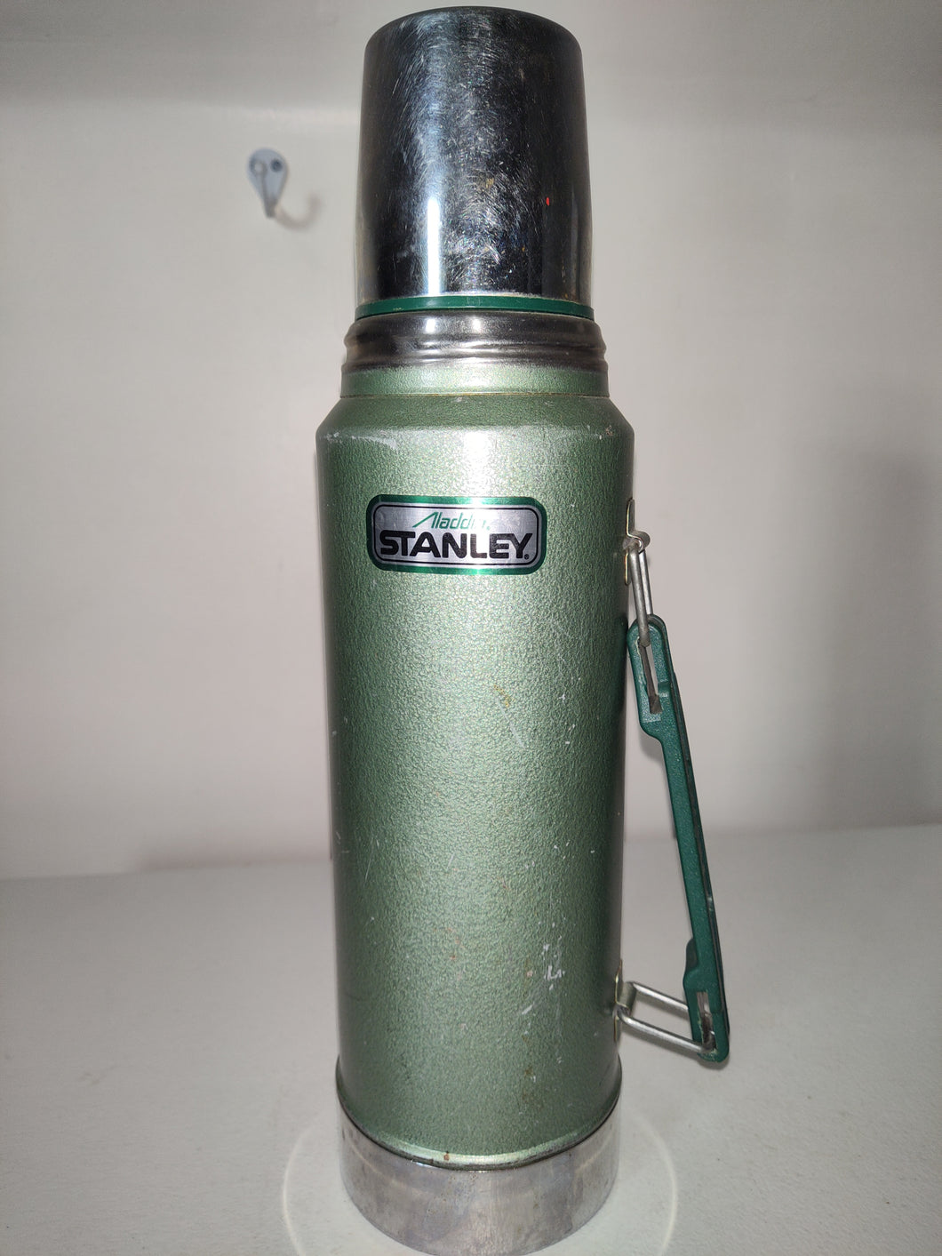 Stanley Aladdin Green Vacuum Bottle Thermos A-944DH Quart Vintage  - Made in USA