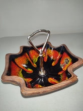 Afbeelding in Gallery-weergave laden, Vintage Sequoia Ware Pottery Dish
