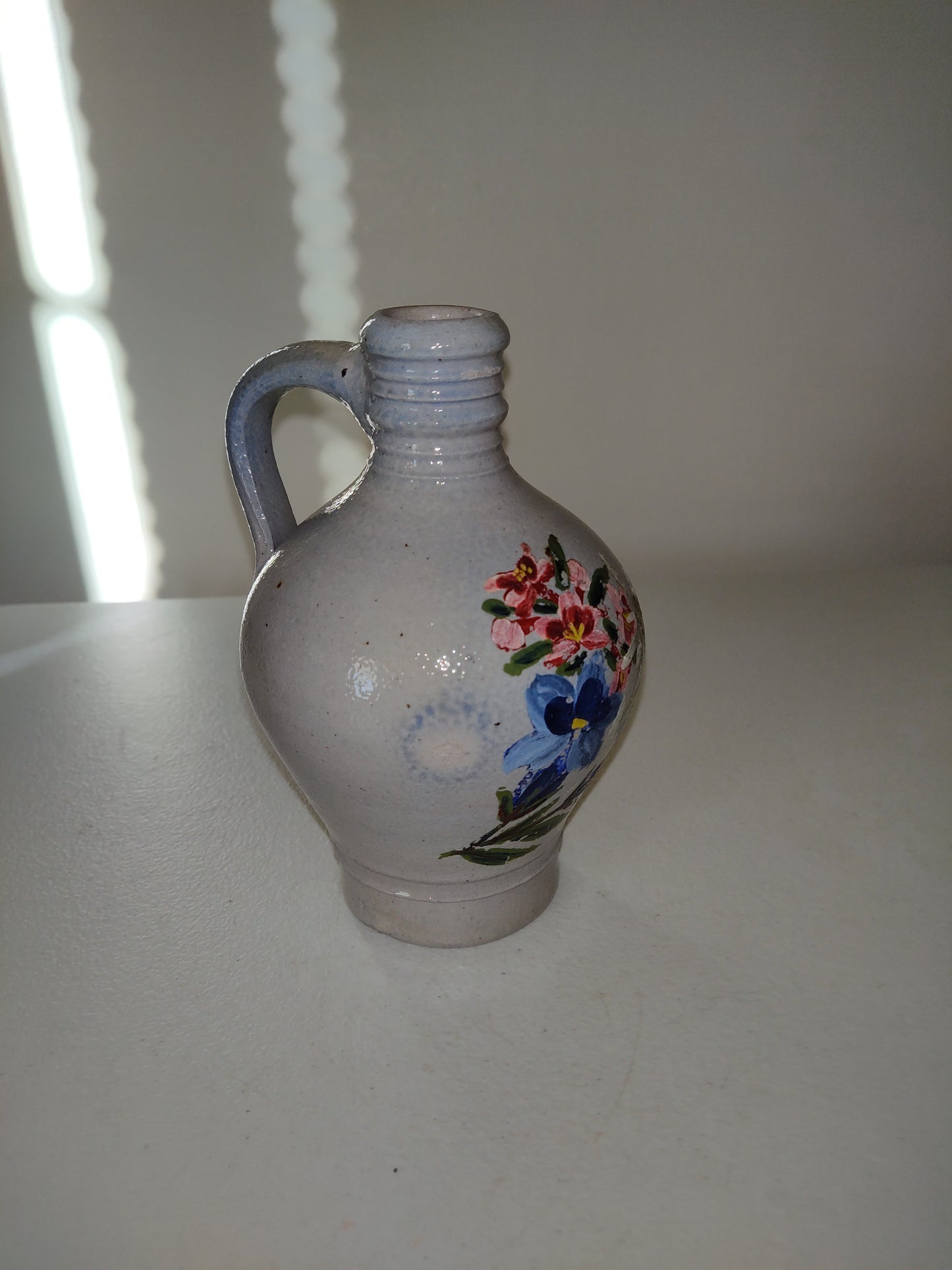 Jarrón de cerámica vintage para vino. Hallazgo excepcional. JNH German