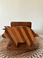 Load image into Gallery viewer, Box Of Vintage Kitchen Items
