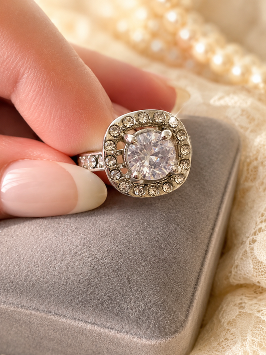 Vintage Silver Tone Halo Ring