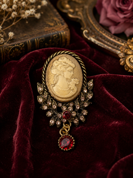 Vintage Style Cameo Brooch
