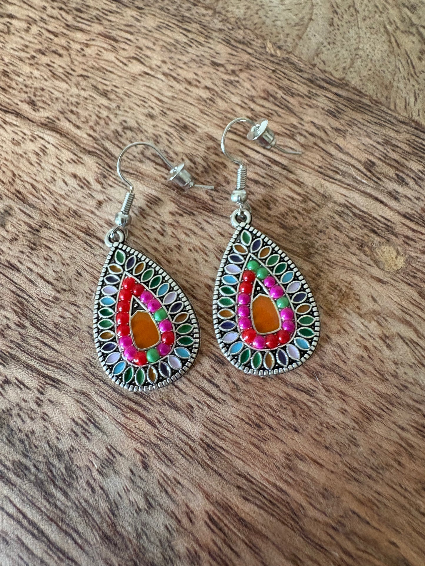 Silver Tone Enameled Teardrop Earrings. NEW