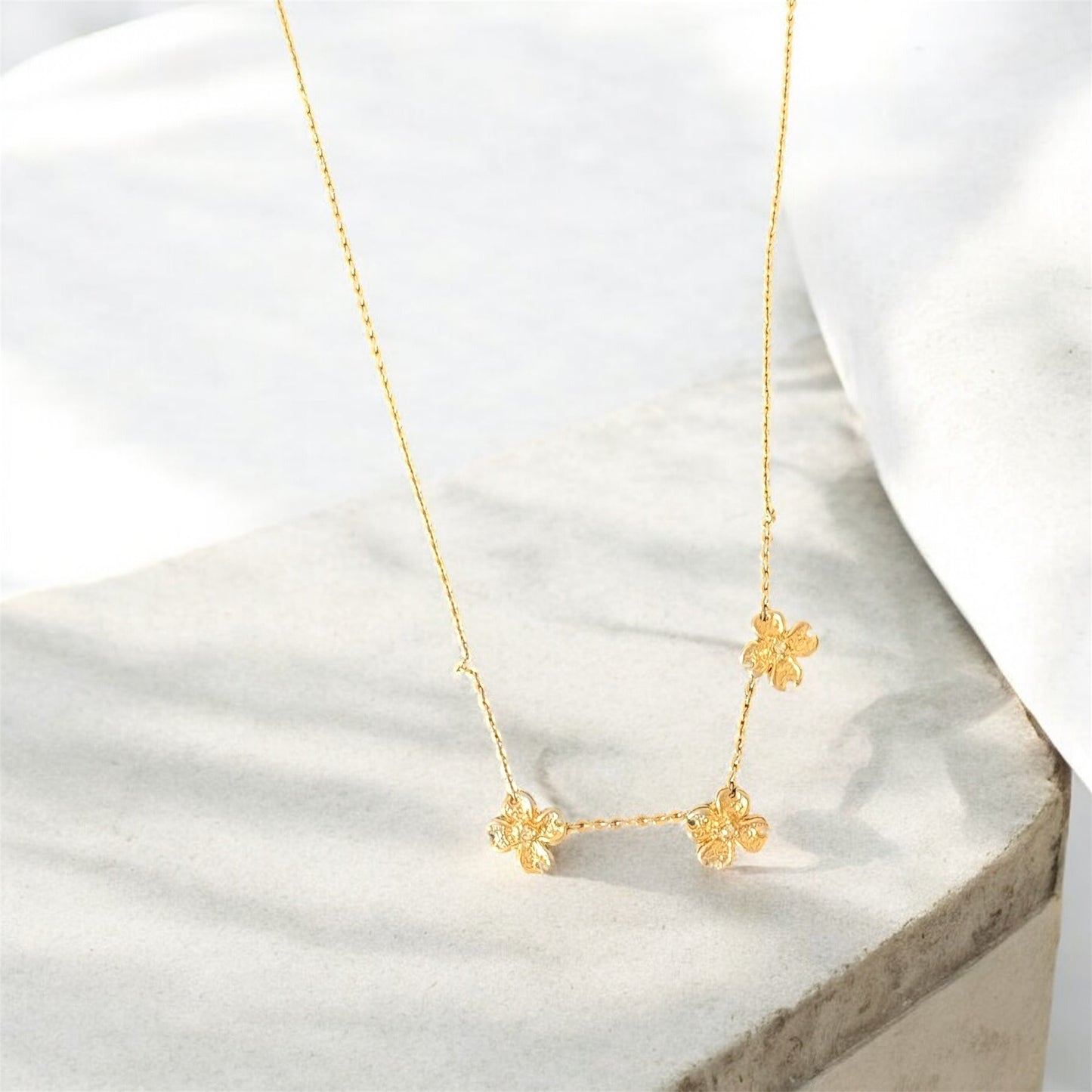 Dainty Vintage Gold Tone Floral Necklace