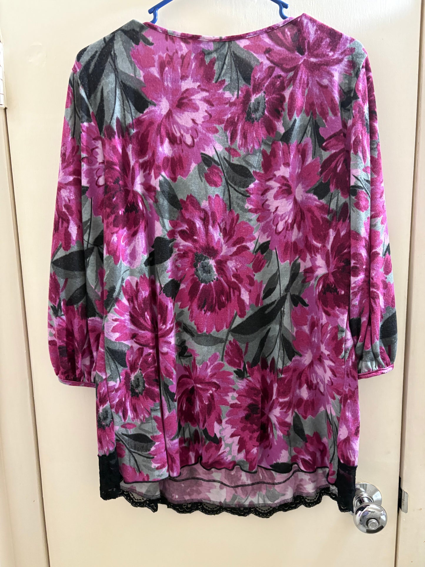 Jersey floral New Direction. Talla pequeña y grande