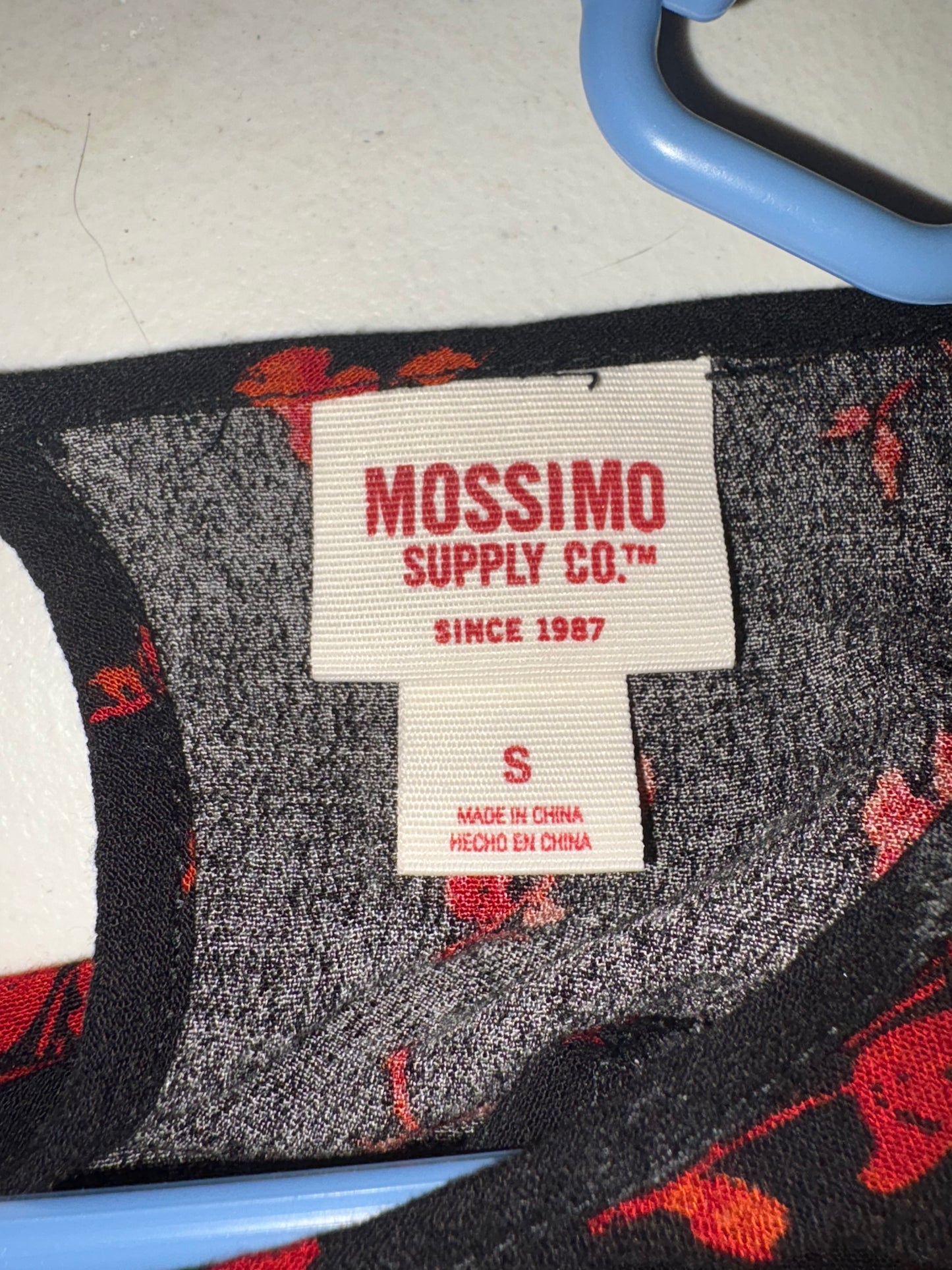 Mossimo Blouse Top Shirt Black Red Roses Floral Ruffled Bell Sleeves Small