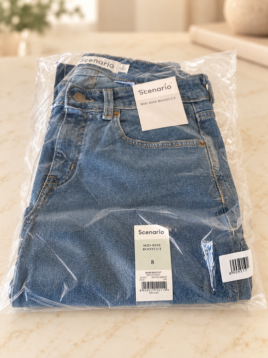 Scenario Women’s Mid-Rise Bootcut Jeans – Size 8 – New with Tags
