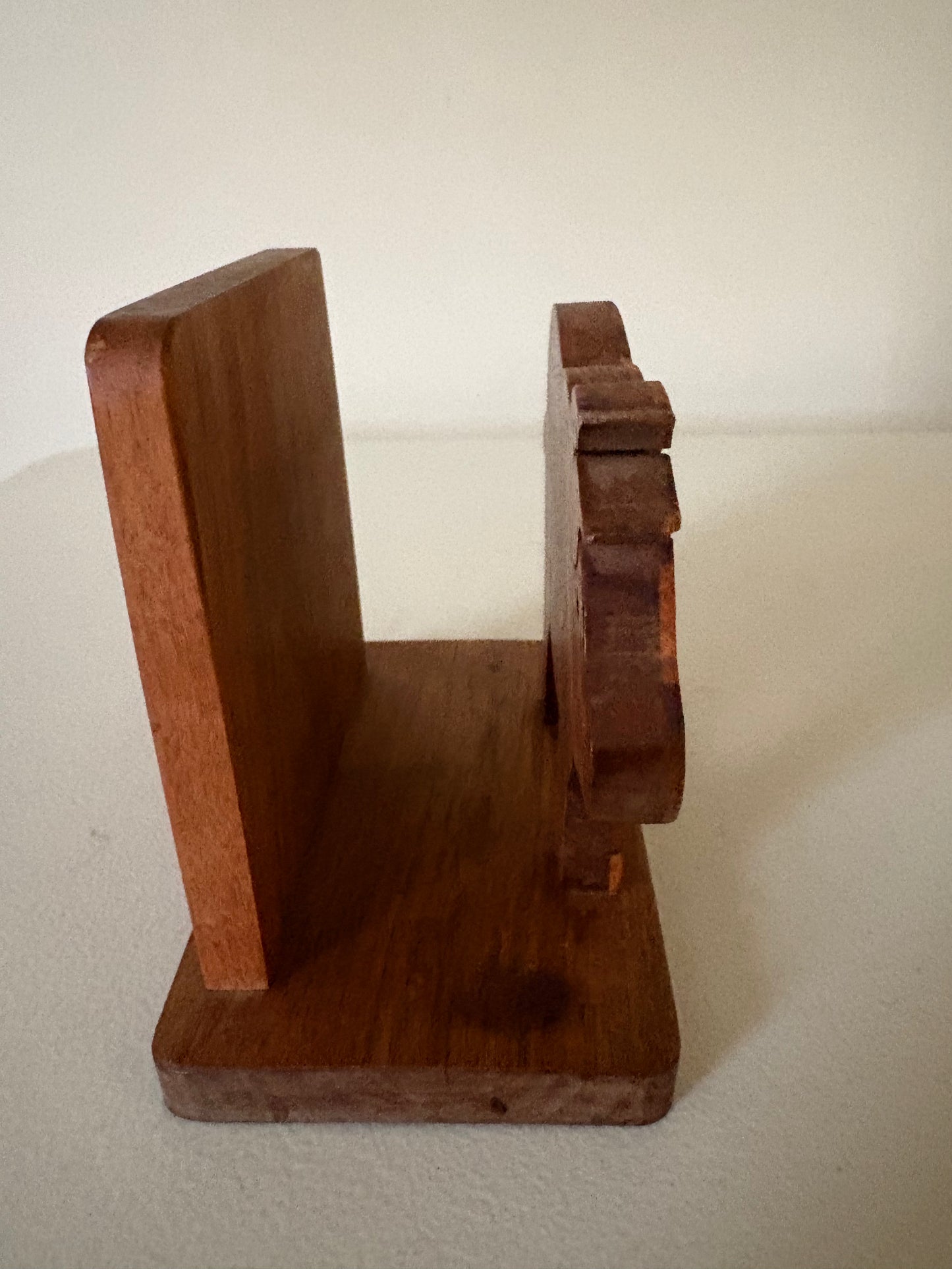 Servilletero vintage de madera con forma de cerdo hecho a mano