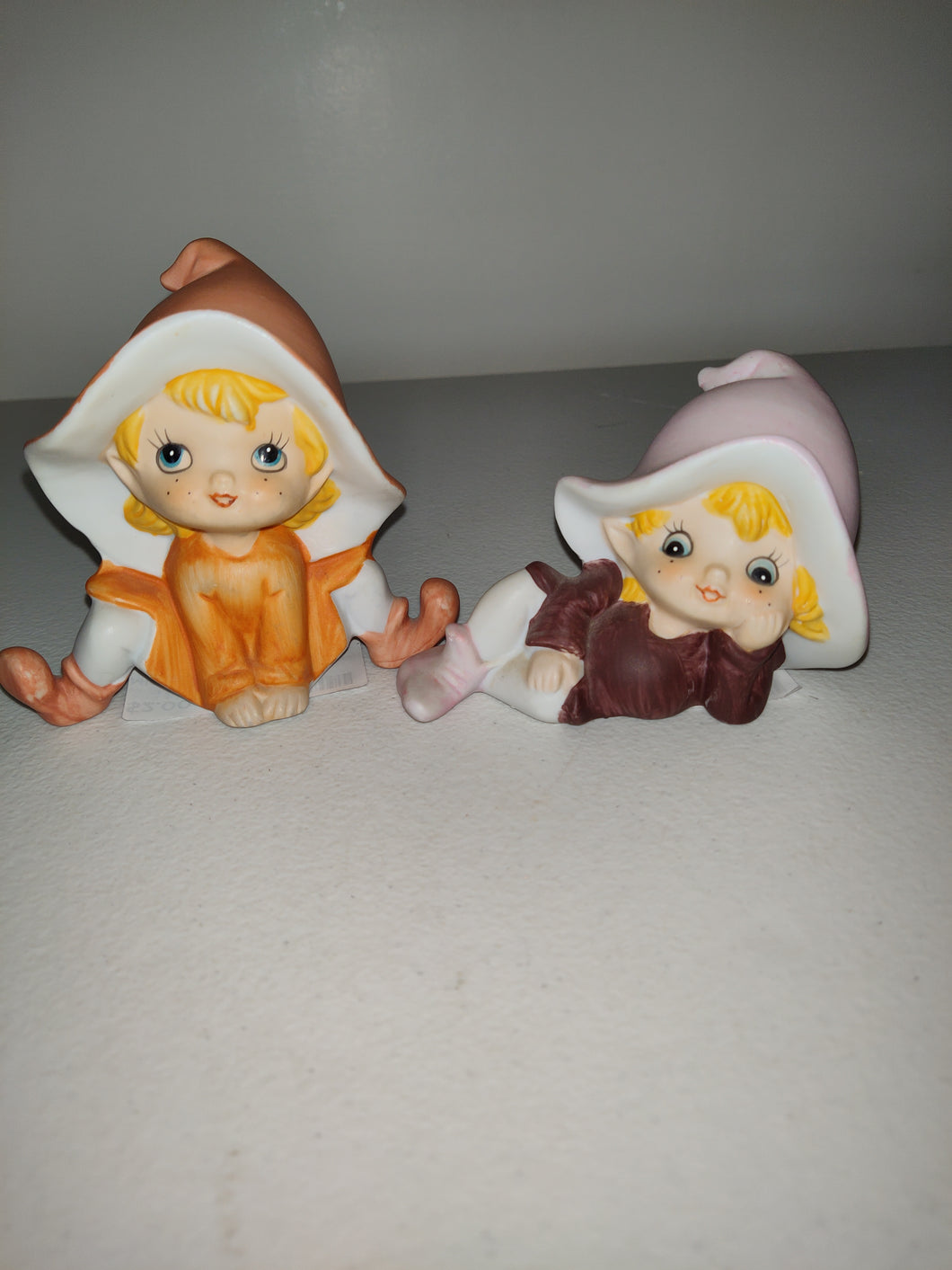 Set of two adorable hand painted Blossom Elf figurines. Homco style 5213