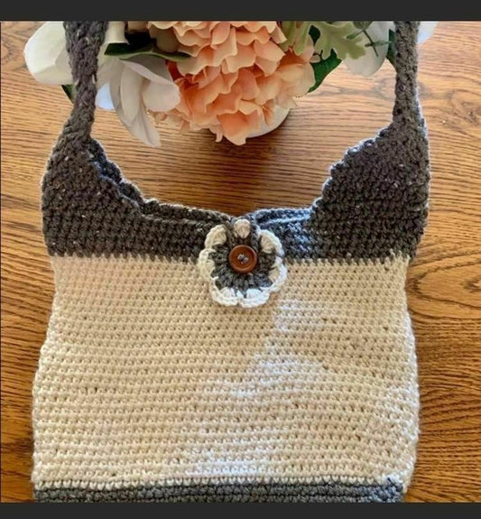 Bolso de hombro tejido a mano