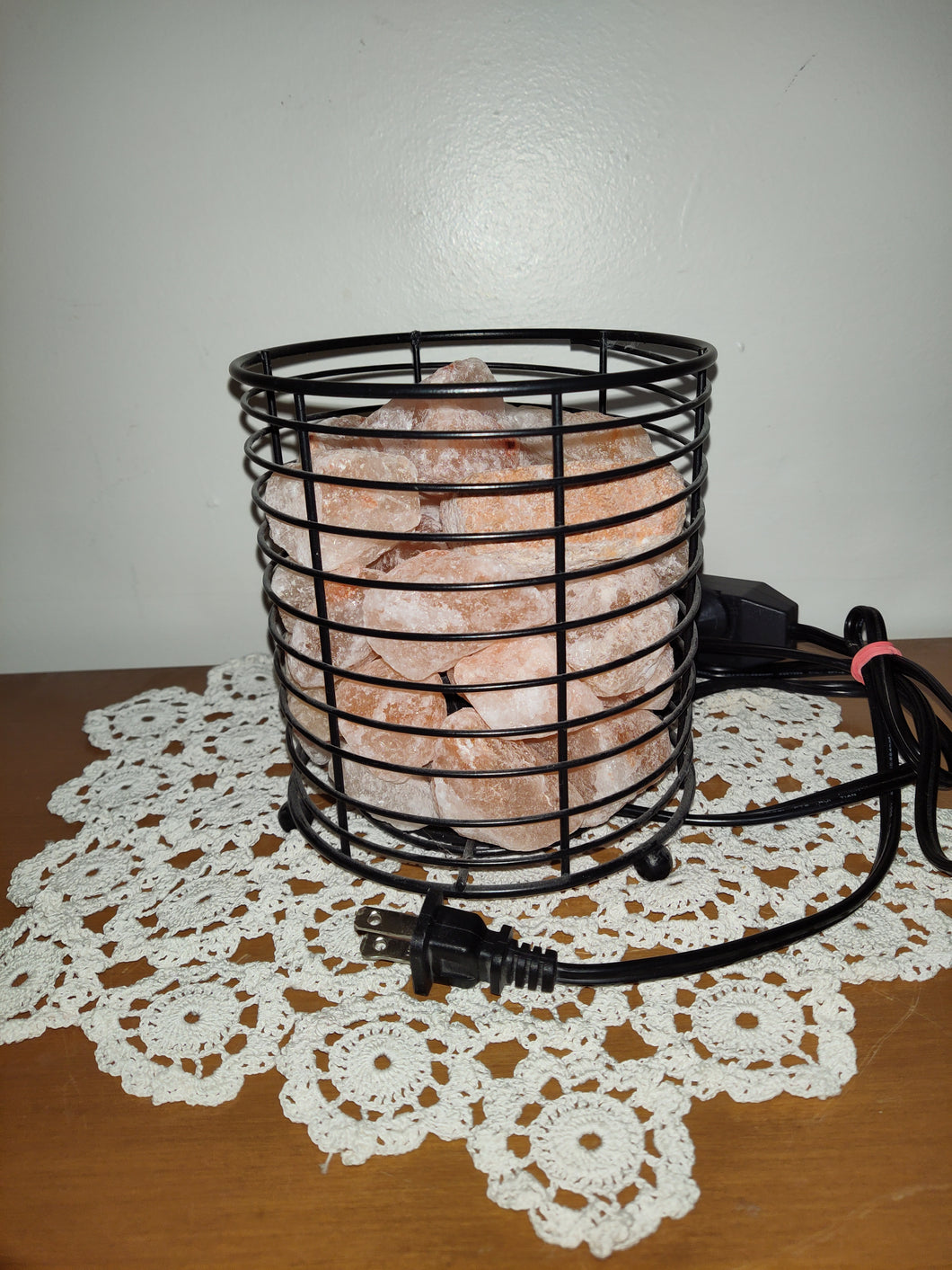 Natural Himalayan Salt Lamp Round Black Metal Lighted Basket